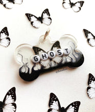 Load image into Gallery viewer, Butterfly Smoke Tag